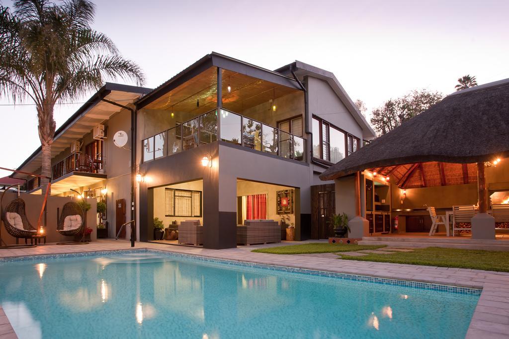 Miles B&B Guest House Oudtshoorn Eksteriør billede