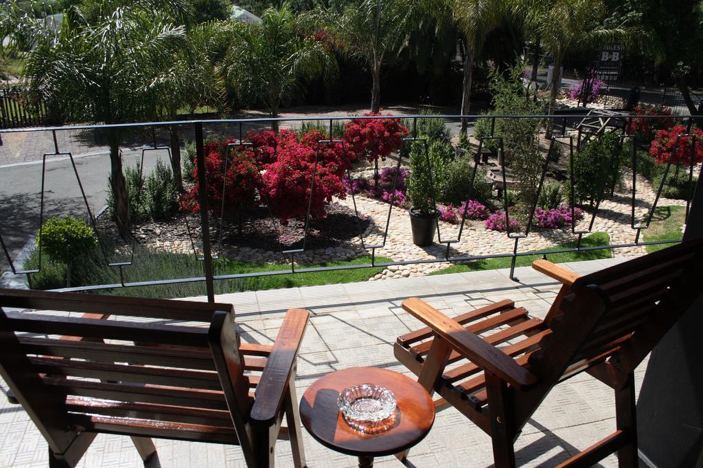 Miles B&B Guest House Oudtshoorn Eksteriør billede