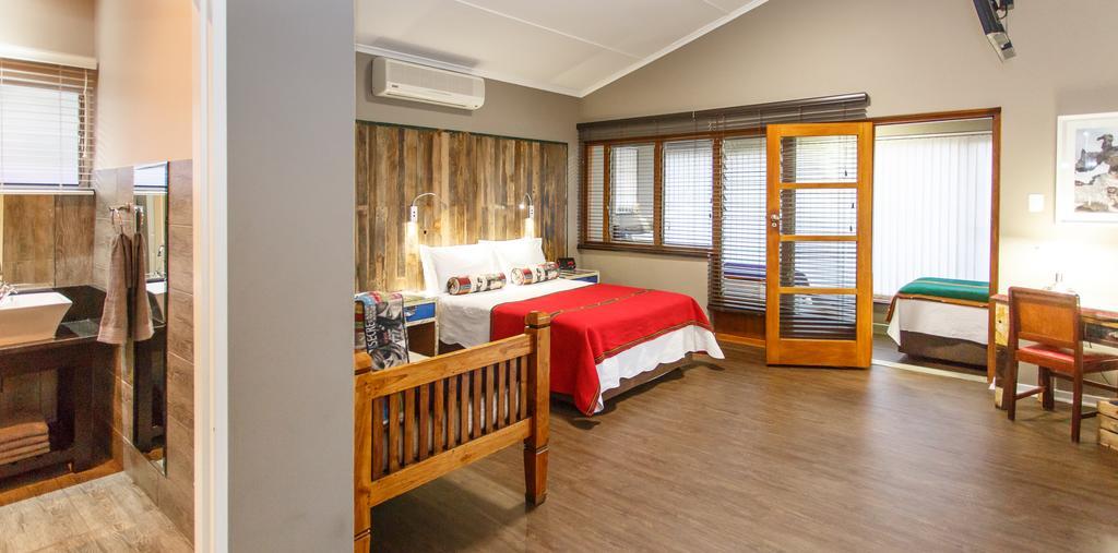 Miles B&B Guest House Oudtshoorn Eksteriør billede