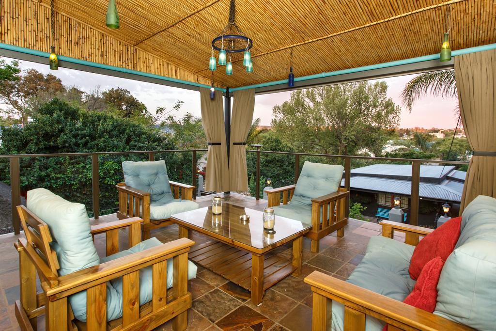 Miles B&B Guest House Oudtshoorn Eksteriør billede